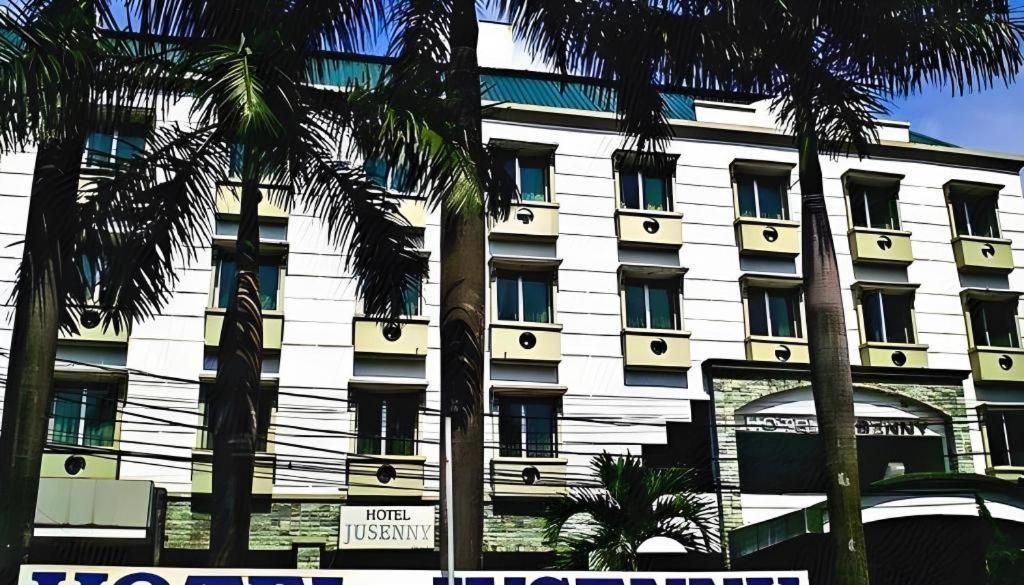 Sleepzzz Hotel Senayan Jakarta Exterior photo