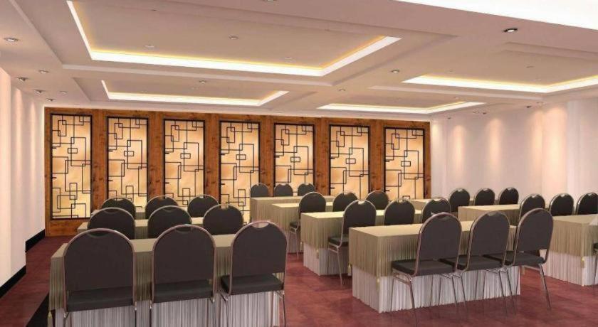 Sleepzzz Hotel Senayan Jakarta Exterior photo